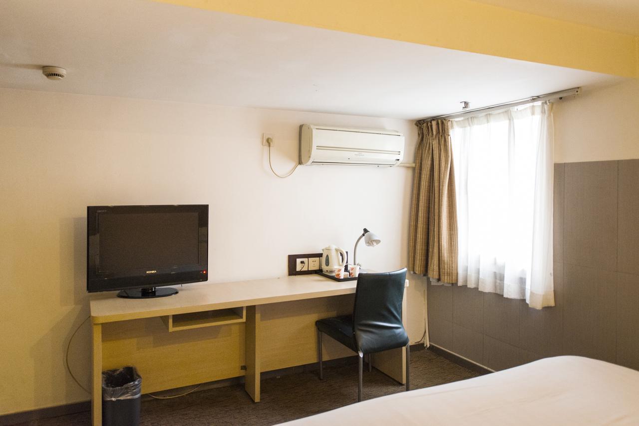 Motel Shenzhen Longgang Longcheng Square Metro Station المظهر الخارجي الصورة