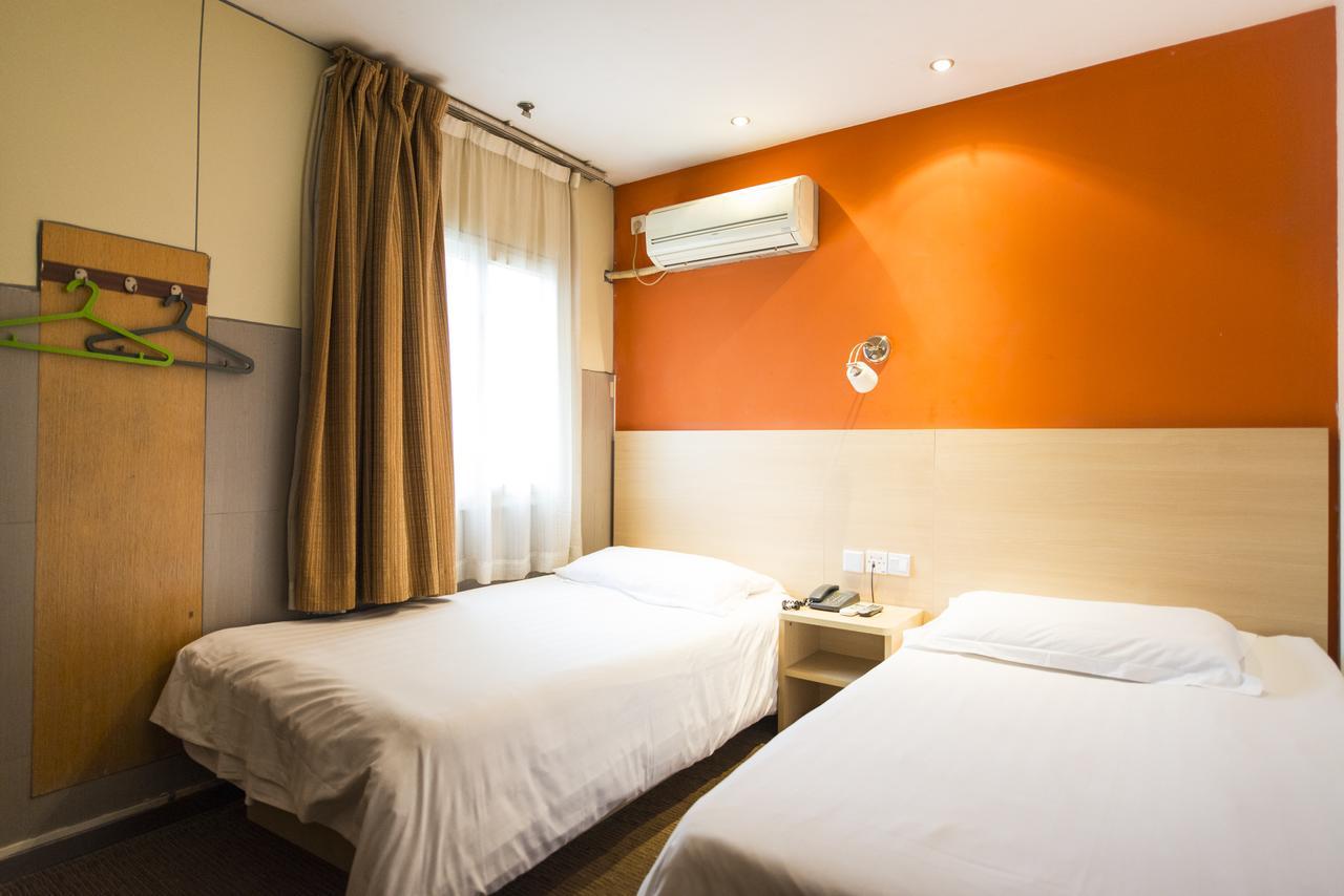 Motel Shenzhen Longgang Longcheng Square Metro Station المظهر الخارجي الصورة