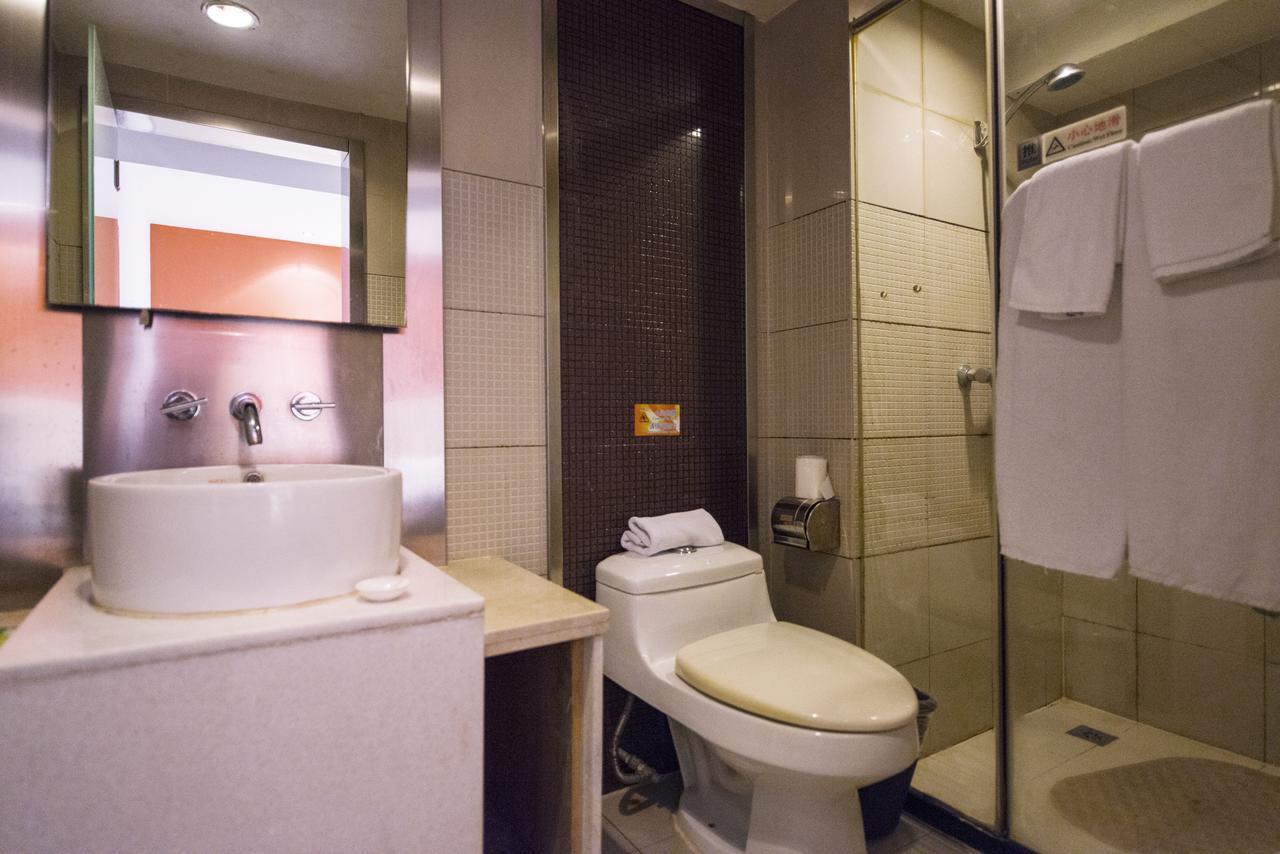 Motel Shenzhen Longgang Longcheng Square Metro Station المظهر الخارجي الصورة