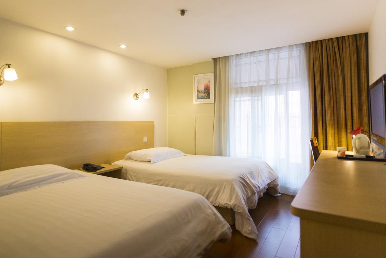 Motel Shenzhen Longgang Longcheng Square Metro Station المظهر الخارجي الصورة