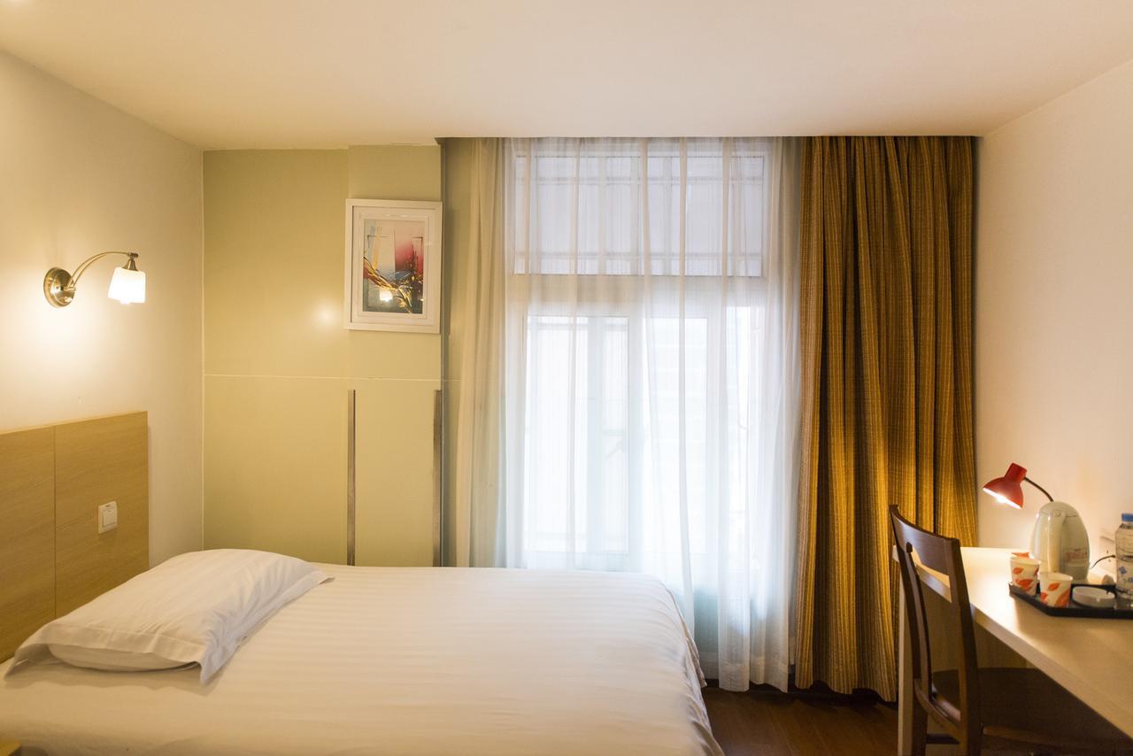 Motel Shenzhen Longgang Longcheng Square Metro Station المظهر الخارجي الصورة