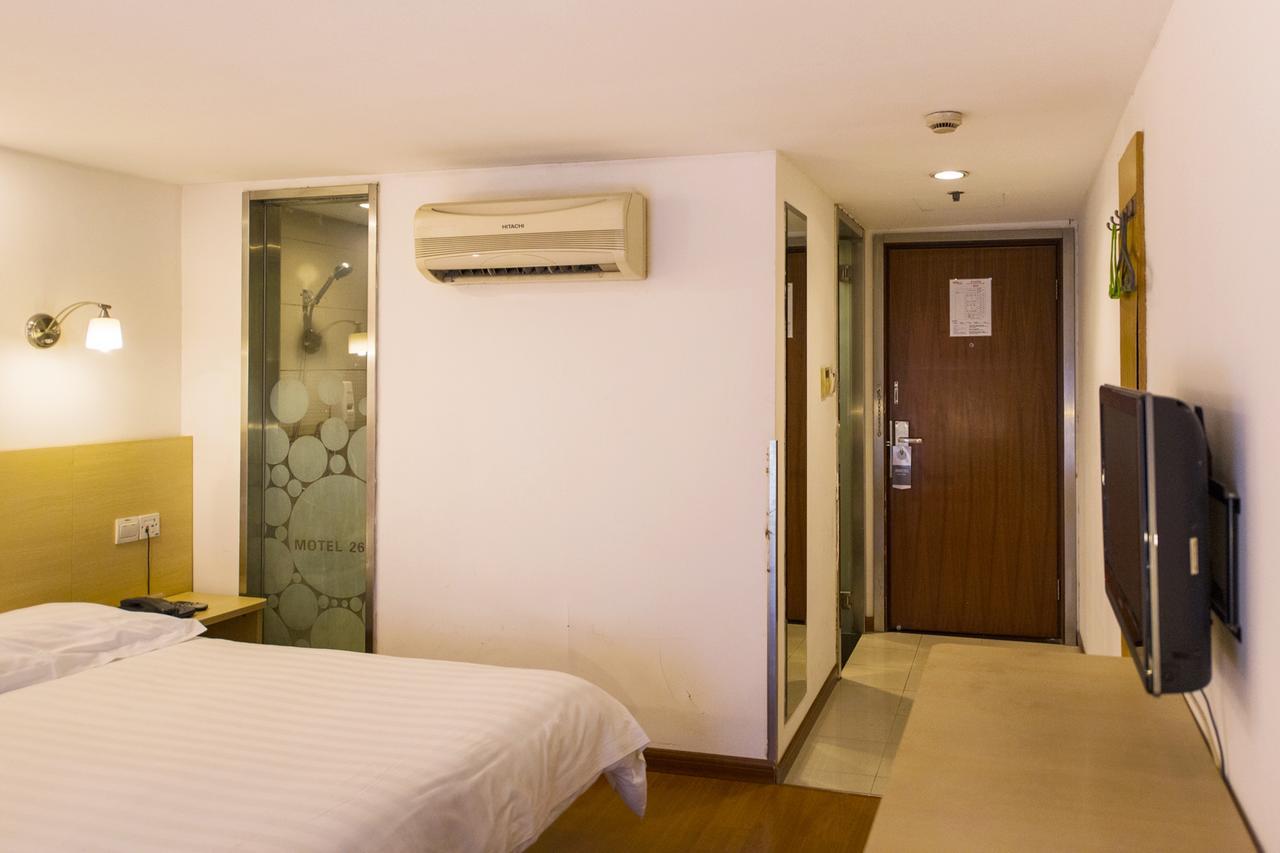 Motel Shenzhen Longgang Longcheng Square Metro Station المظهر الخارجي الصورة