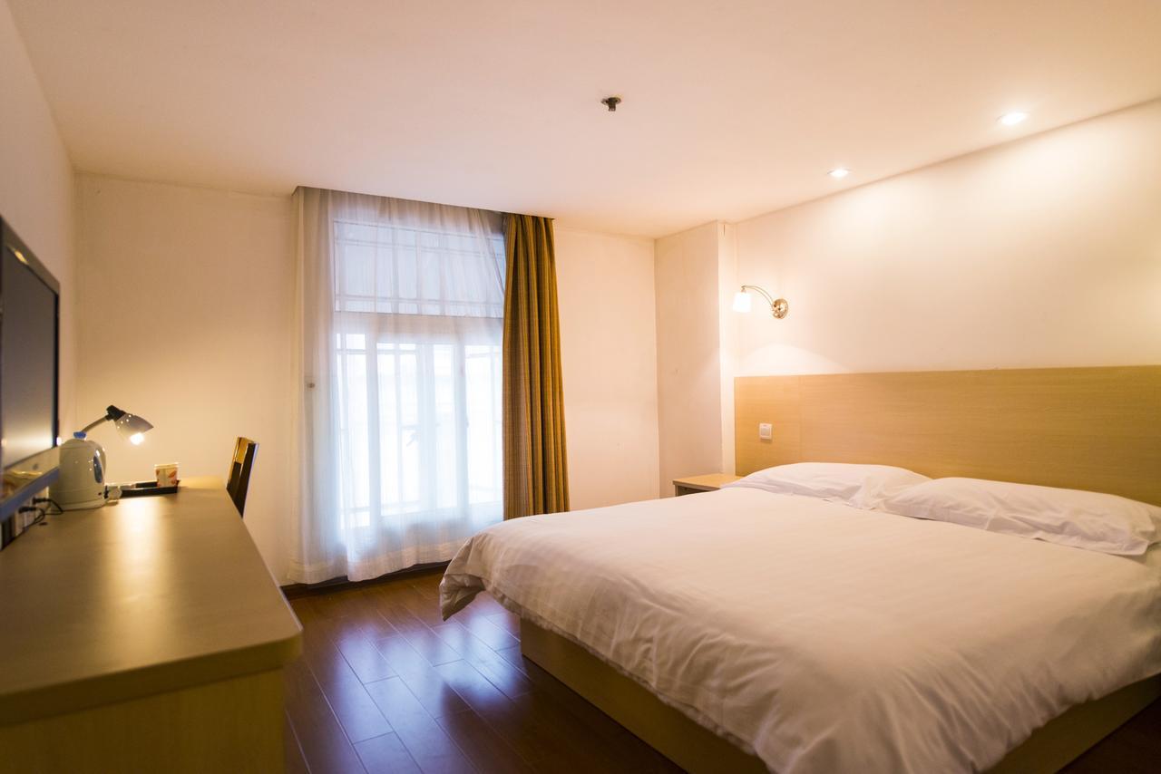 Motel Shenzhen Longgang Longcheng Square Metro Station المظهر الخارجي الصورة